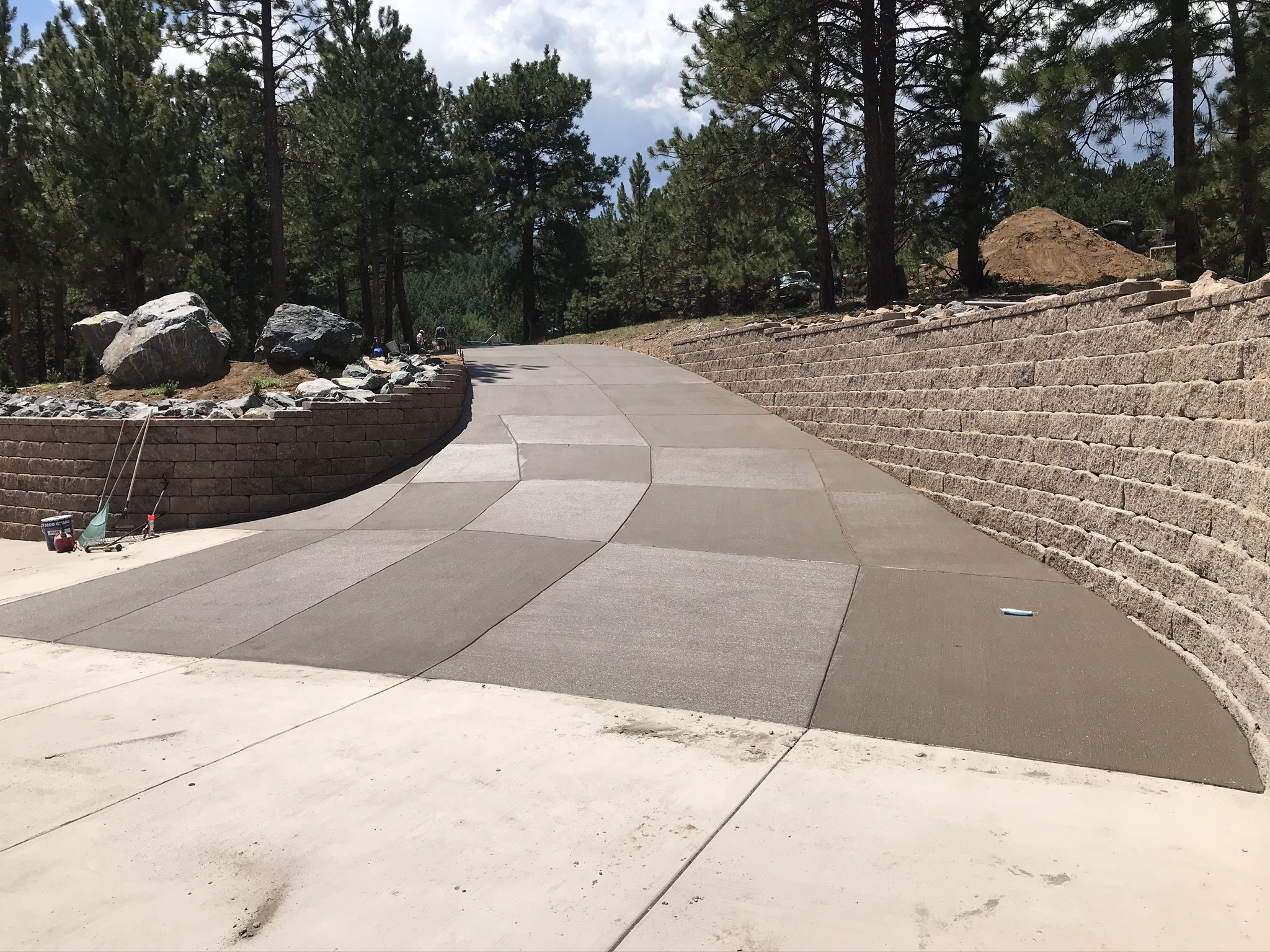 Del Concrete project hero background